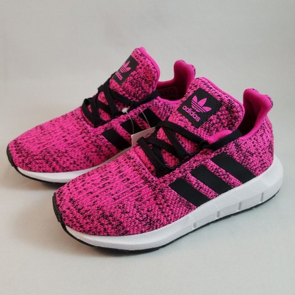 adidas swift run shock pink